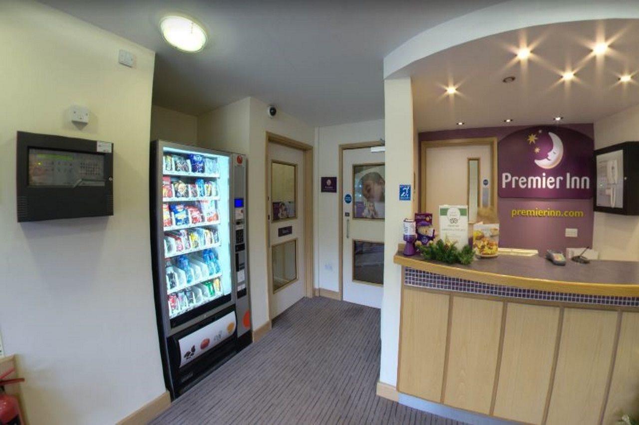 Premier Inn Bournemouth East Kültér fotó